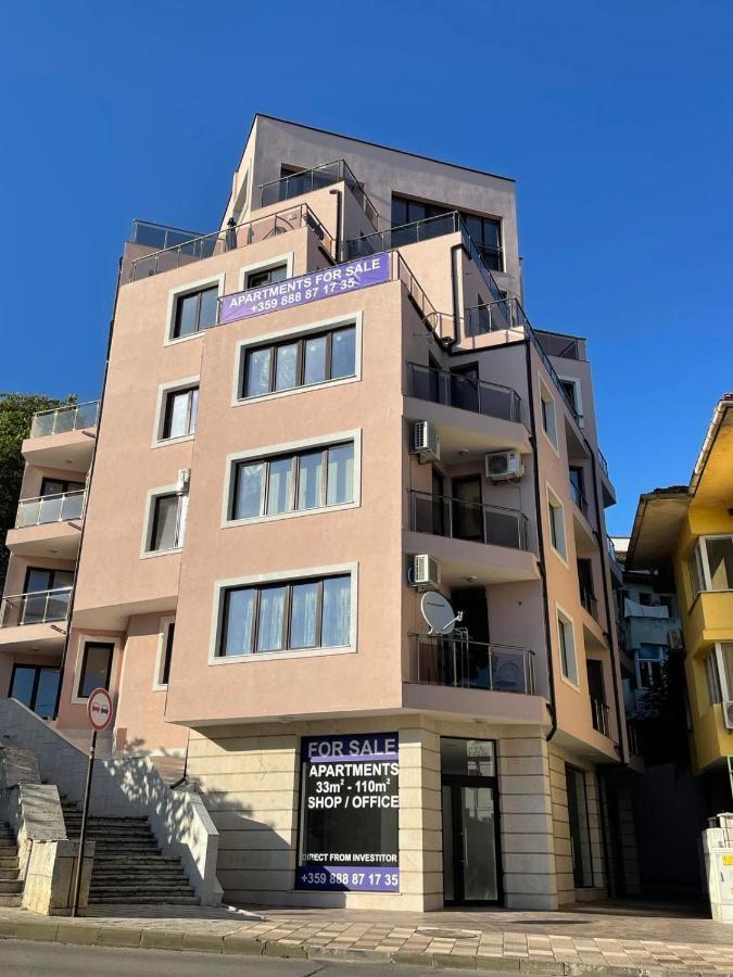 Petar Aparts Baltjik Exteriör bild